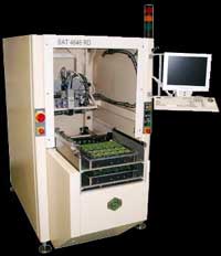 Leiterplatten-Nutzentrennen mit der Serie 4646 Leiterplatten-Nutzentrennen mit der Serie 4646